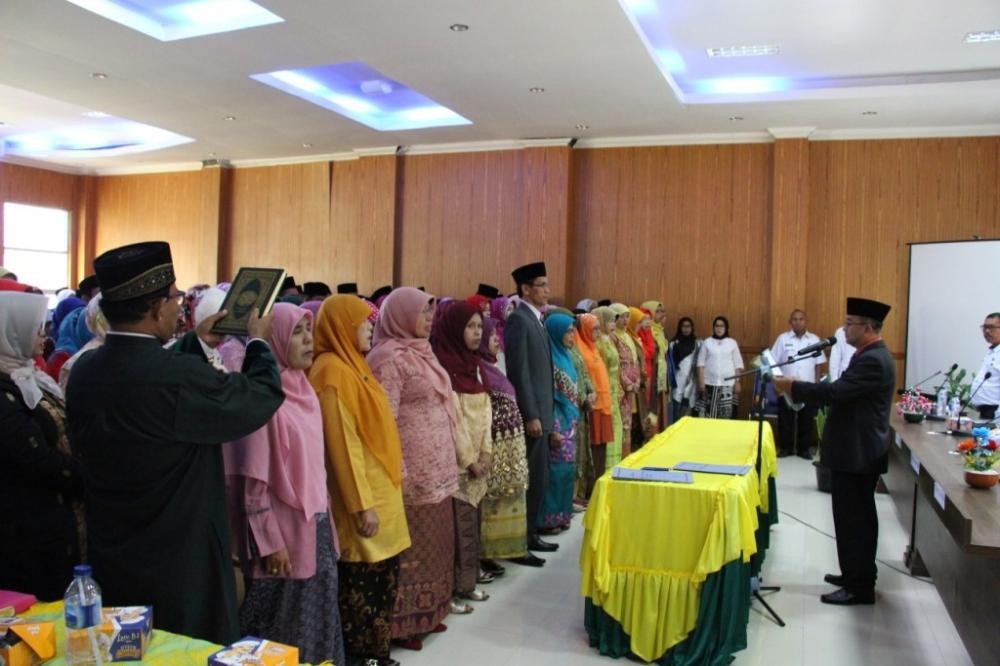 239 Kepala Sekolah Kabupaten Solok Dilantik